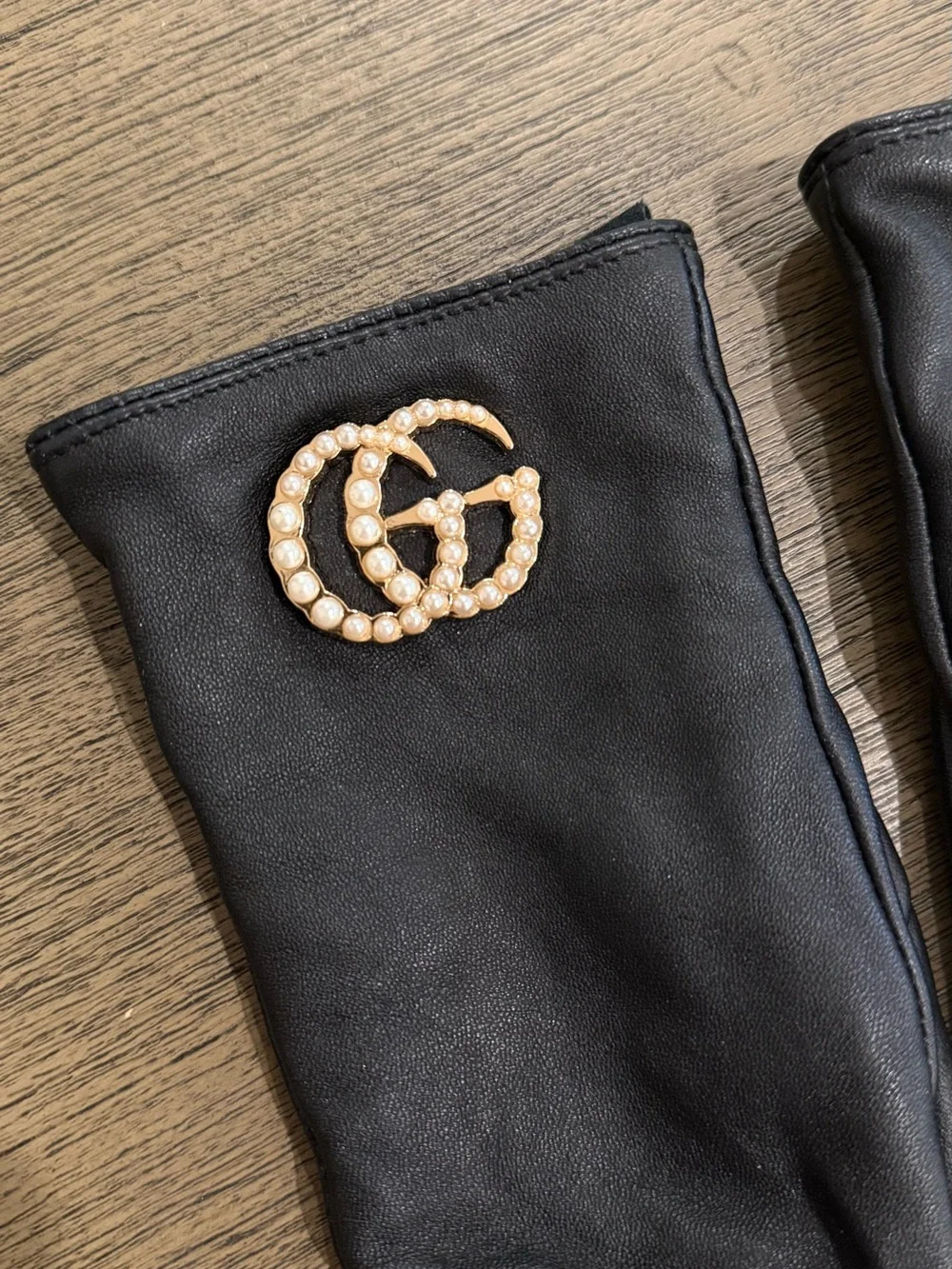 Gucci Black Leather Gloves with Pearl GG Logo
